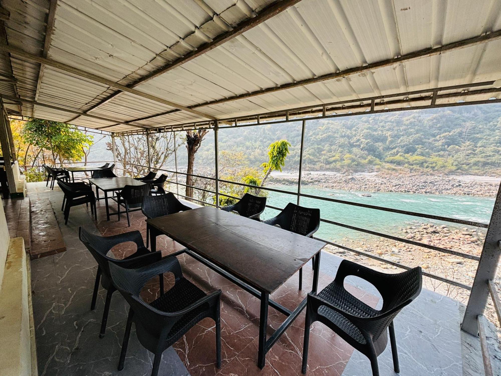Отель Camp High 5 Jayalgarh Dangchura Экстерьер фото