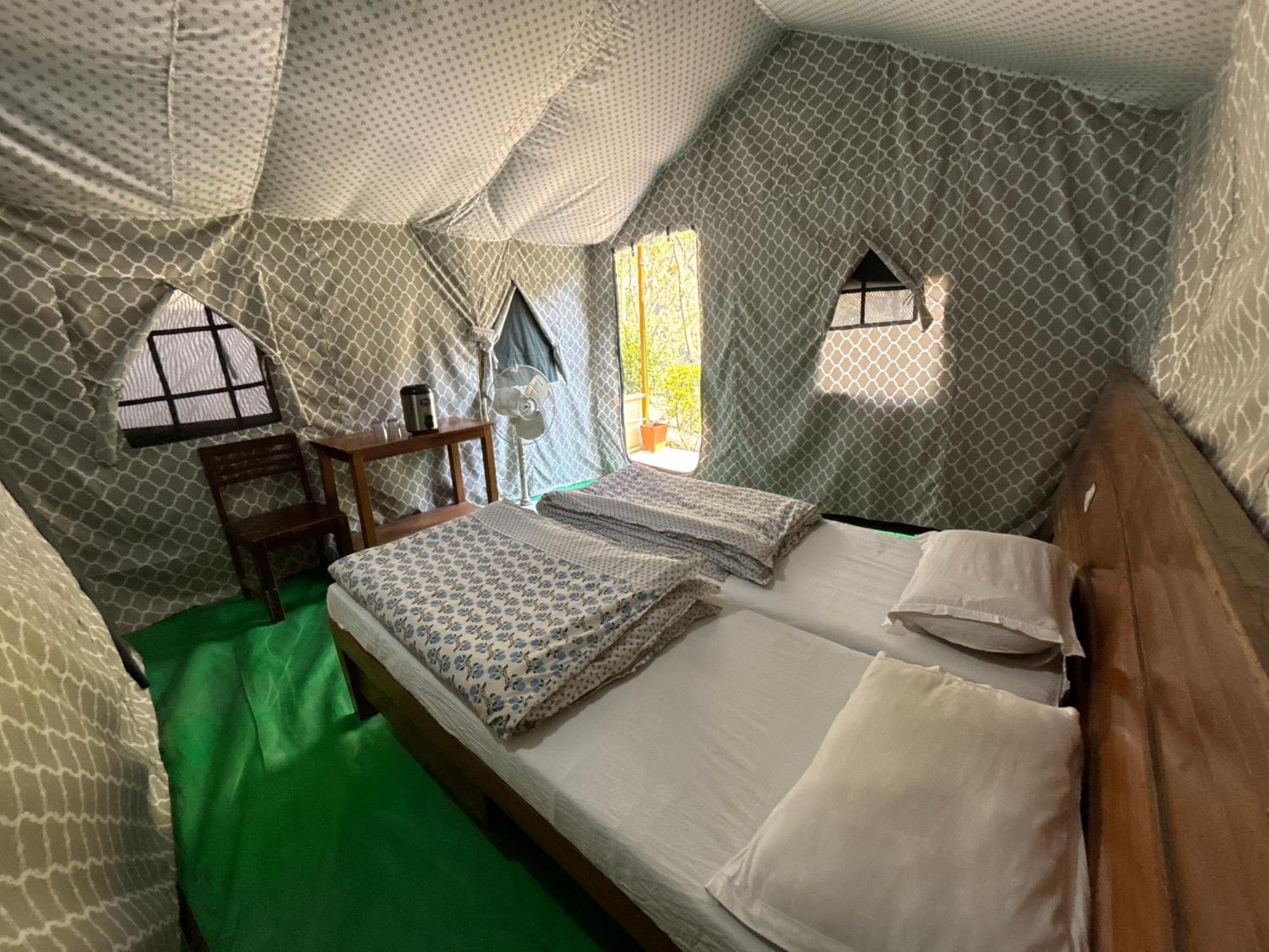 Отель Camp High 5 Jayalgarh Dangchura Экстерьер фото