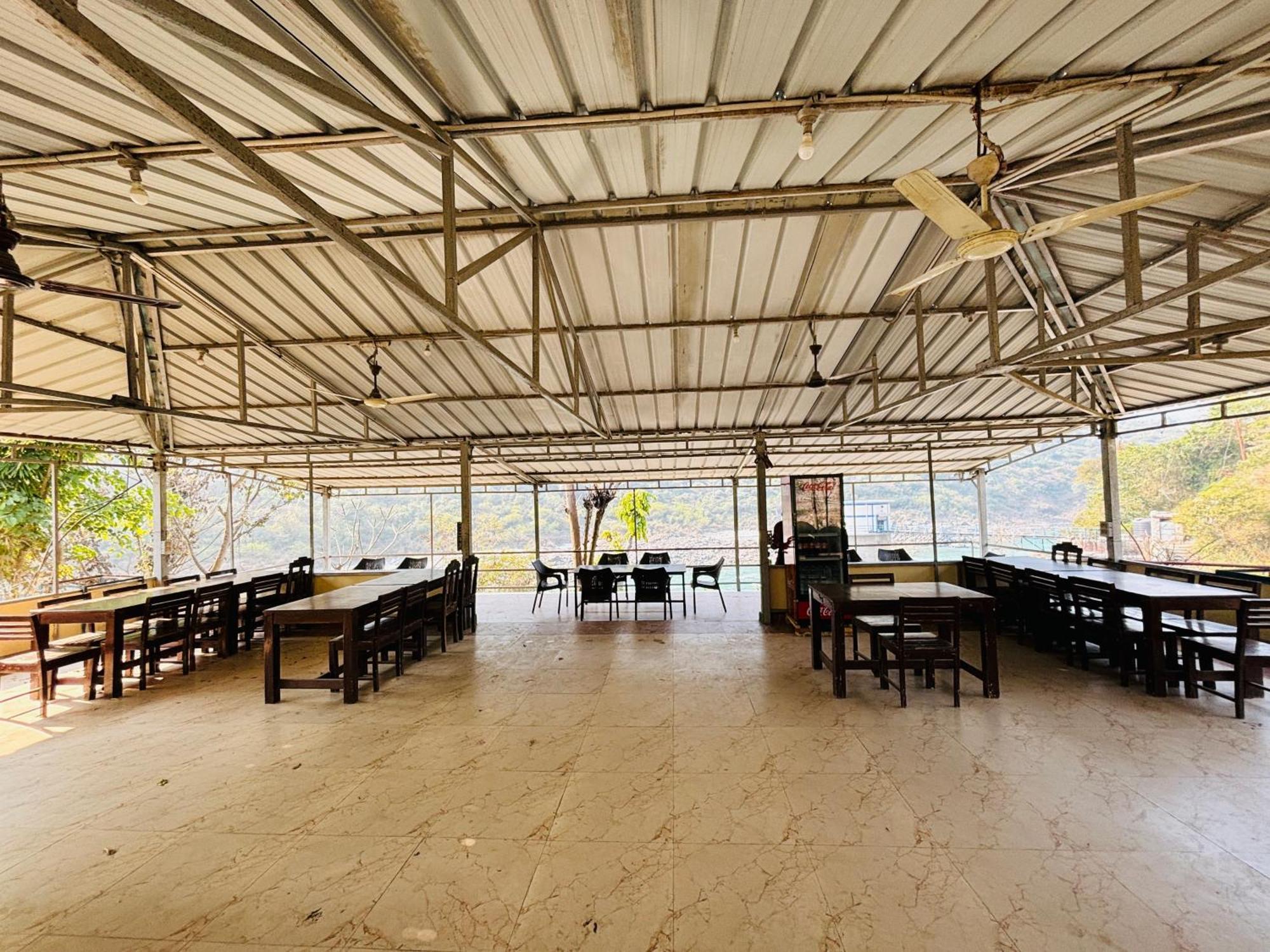Отель Camp High 5 Jayalgarh Dangchura Экстерьер фото